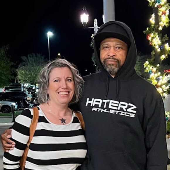 Meet the Posher Other - Meet your Posher, Heather